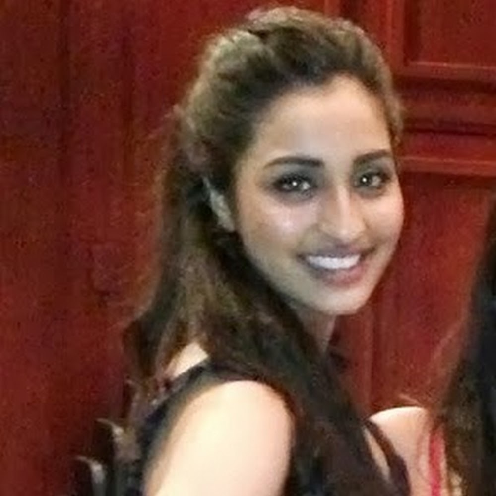 Meet your Posher, Anisa